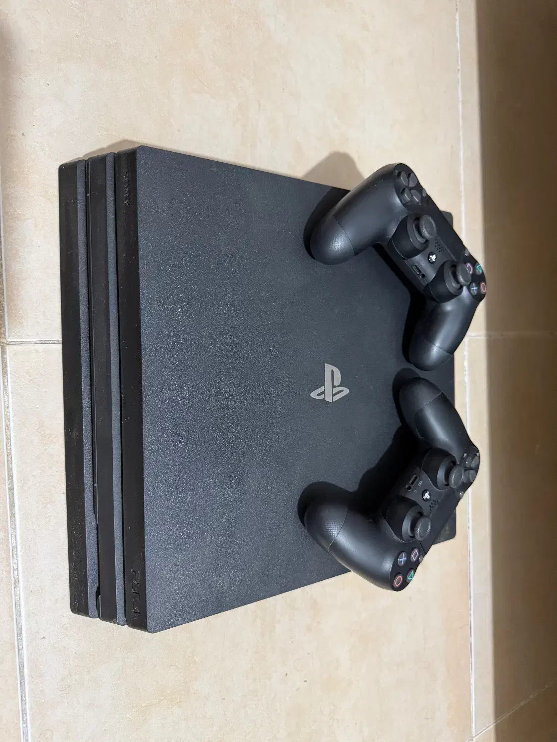 فروش ps4 pro|کنسول، بازی ویدئویی و آنلاین|کیش, |دیوار
