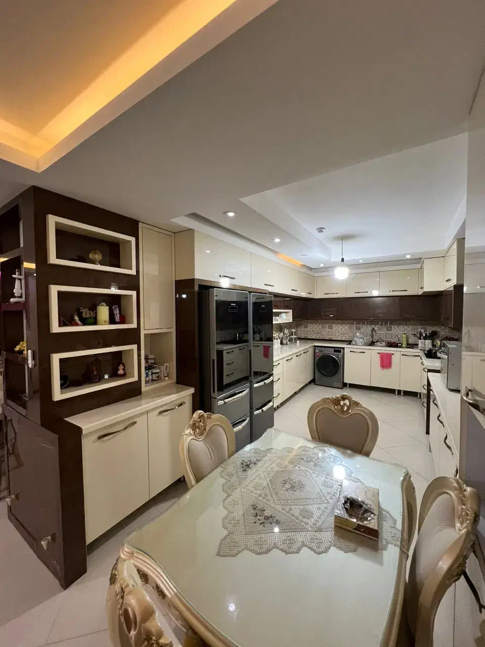 آپارتمان فول امکانات ۱۵۵متر تاپ لوکیشن فردوسی|فروش آپارتمان|شاهین‌شهر, فردوسی|دیوار