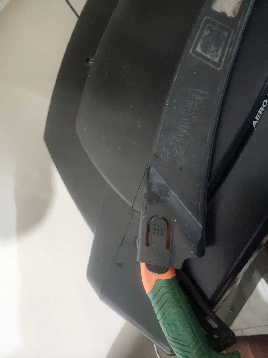 اره سامورایی|ابزارآلات|تهران, خواجه نظام الملک|دیوار