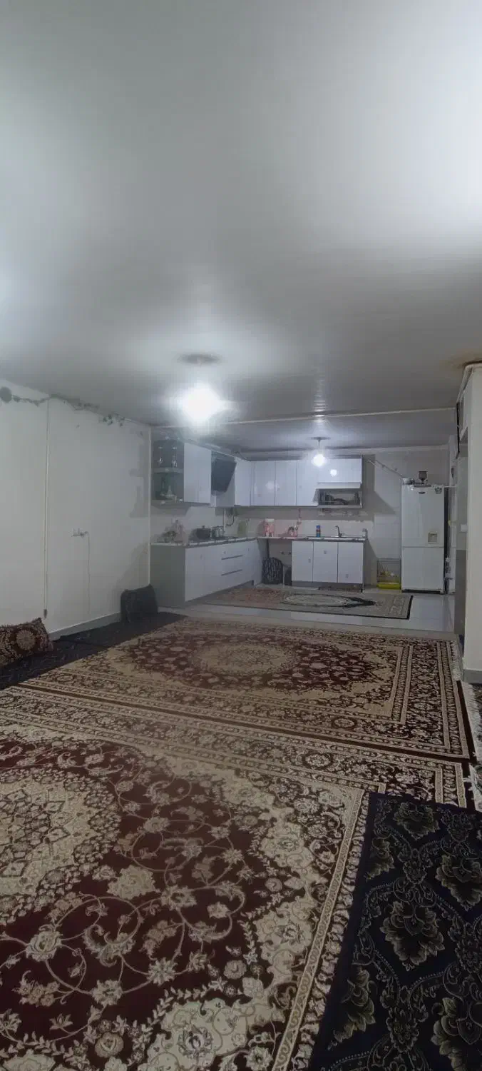 فروش اپارتمان126متری2خواب پارکینگ دار نبوی منش|فروش آپارتمان|خمینی‌شهر, |دیوار