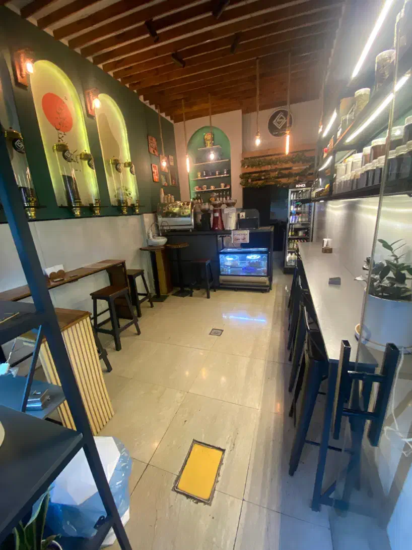 استخدام باریستا|استخدام خدمات فروشگاه و رستوران|تهران, زاهد گیلانی|دیوار