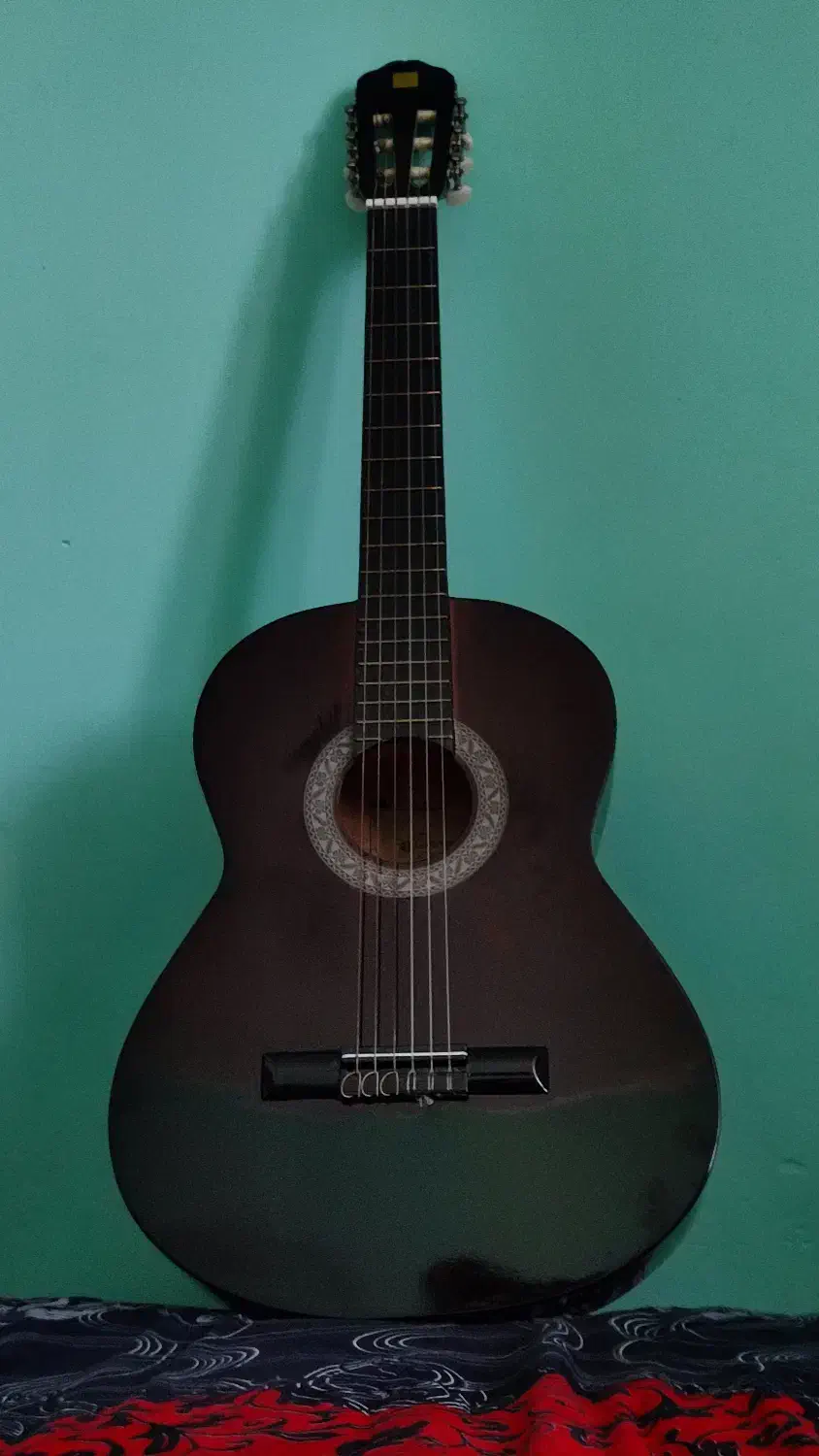 گیتار|گیتار، بیس، امپلیفایر|اردبیل, |دیوار