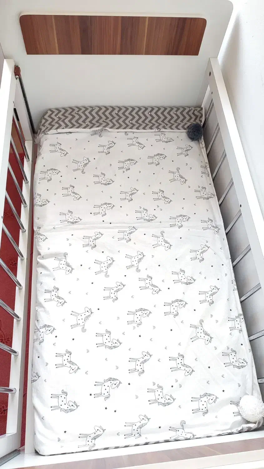 تخت کودک|تخت و صندلی بچه|شاهین‌شهر, طالقانی|دیوار