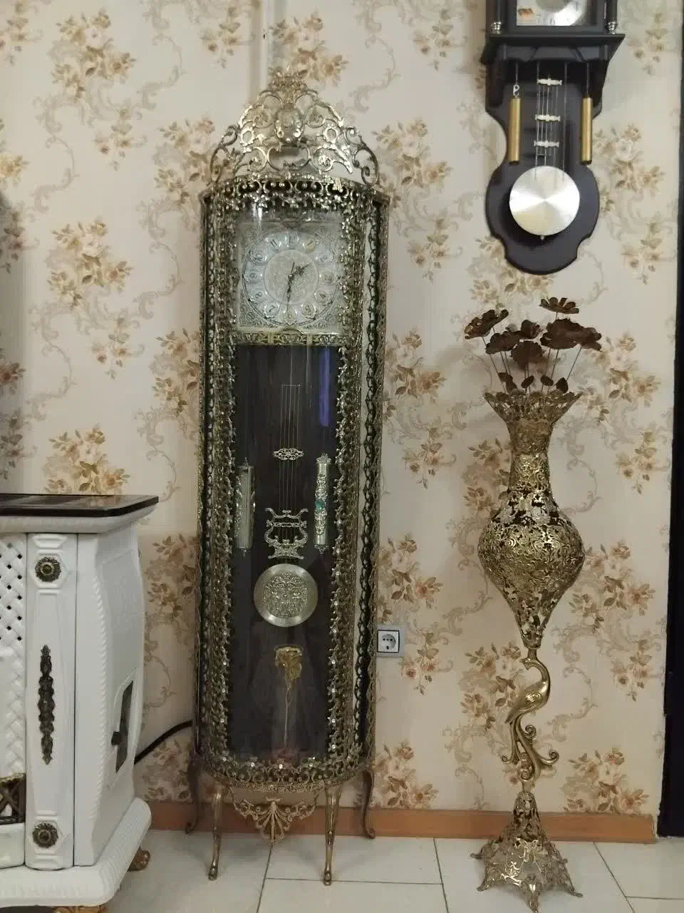 ساعت برنزی ایستاده اصل، سنگین|ساعت دیواری و تزئینی|مراغه, |دیوار