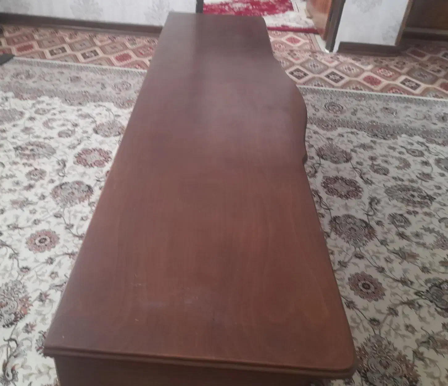 میز تلوزیون|میز تلویزیون|اصفهان, جنیران (لادان)|دیوار