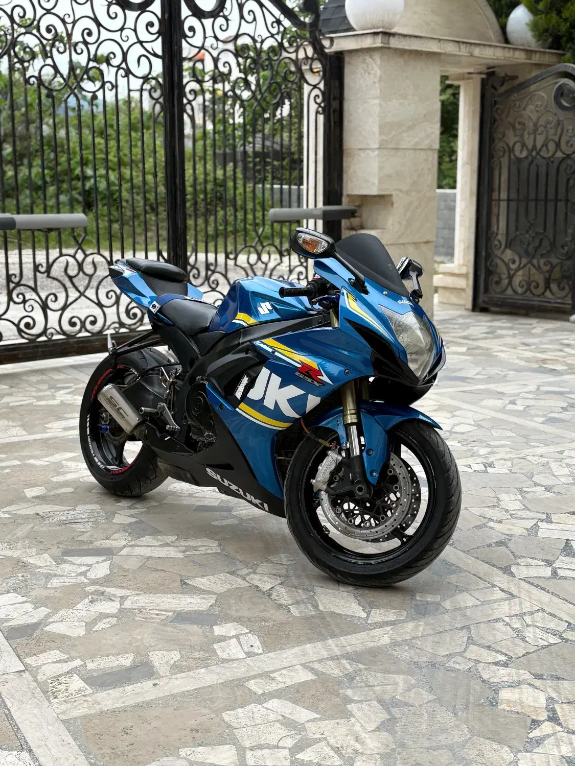 GSX600/CBR1000/cb1300|موتورسیکلت|رویان, |دیوار