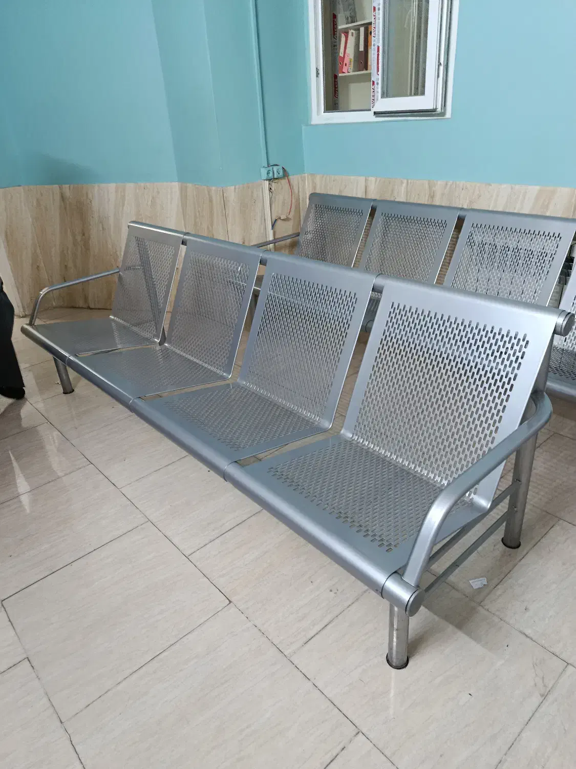 صندلی انتظار|صندلی و نیمکت|شاهرود, |دیوار