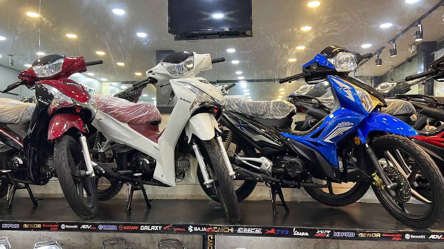 بی کلاچ بهرو (ویو) تایوانی (فرخنده)|موتورسیکلت|مشهد, کوشش|دیوار