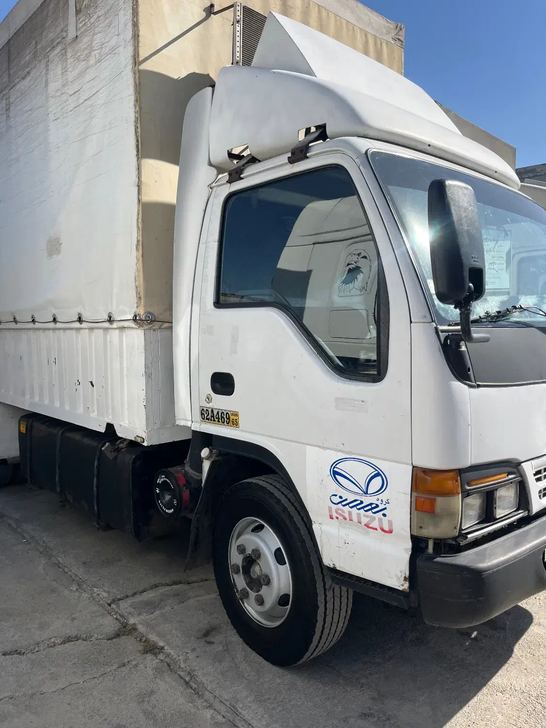 ایسوزو ۶ تن چهار چراغ مدل ۸۴|خودرو سنگین|اسلام‌شهر, شاطره|دیوار