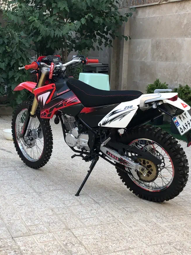 بهرو ۲۰۰ طرح کی تی ام|موتورسیکلت|تهران, باغ فیض|دیوار