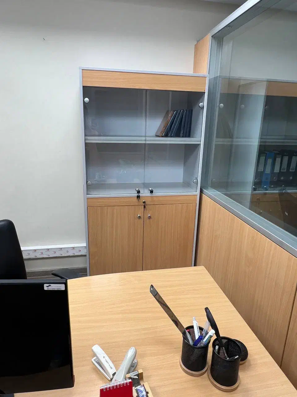 جازونکنی / کتابخانه|کتابخانه، شلف، قفسه‌های دیواری|تهران, پاسداران|دیوار