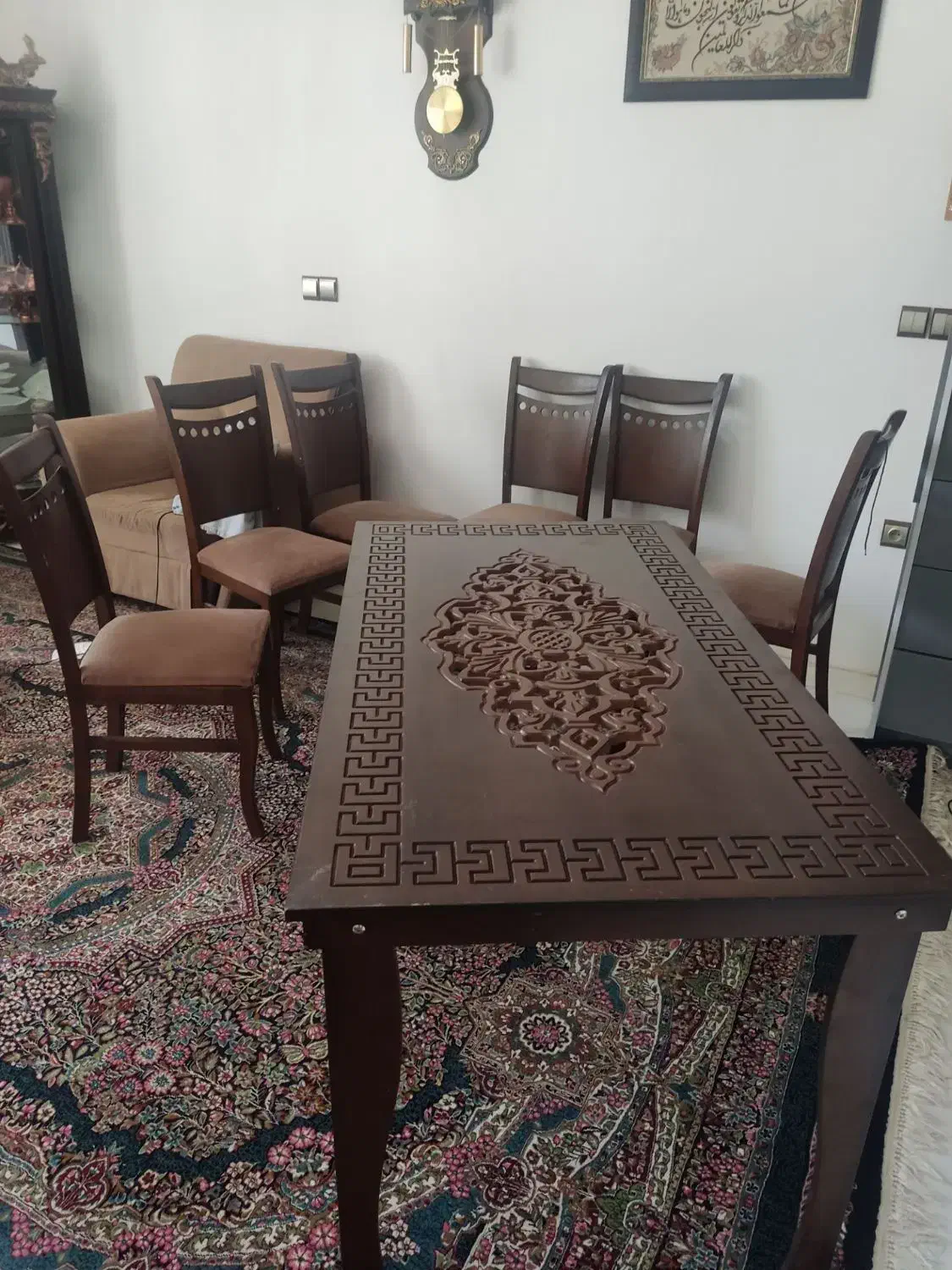 میز صندلی شیشه ای در حد نو|میز و صندلی غذاخوری|کرمان, |دیوار