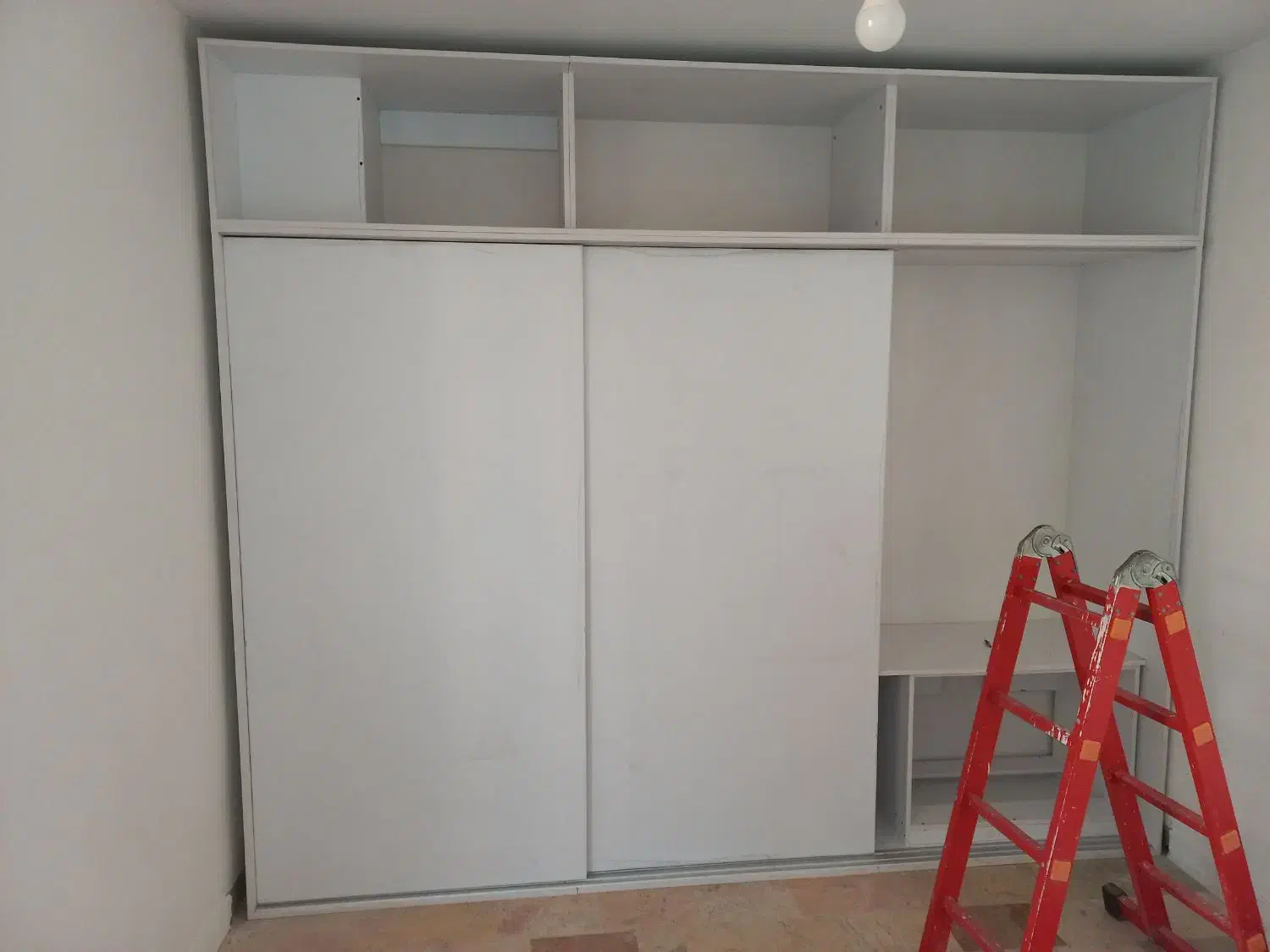 ساخت کابینت وکمد دیواری در کوتاه ترین زمان|جاکفشی، کمد، دراور|کرج, کمال‌شهر|دیوار