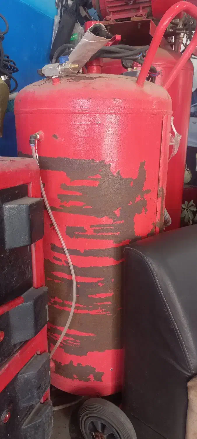 کف پاش ۲۰۰ لیتری صفر استفاده نشده|ابزارآلات|شاندرمن, |دیوار