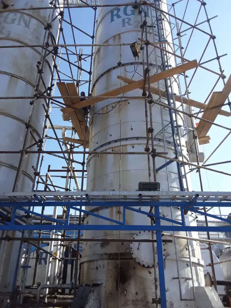 اجرای عایقکاری حرارت برودتی لوله‌های سردوگرم مخزن|خدمات پیشه و مهارت|قزوین, |دیوار