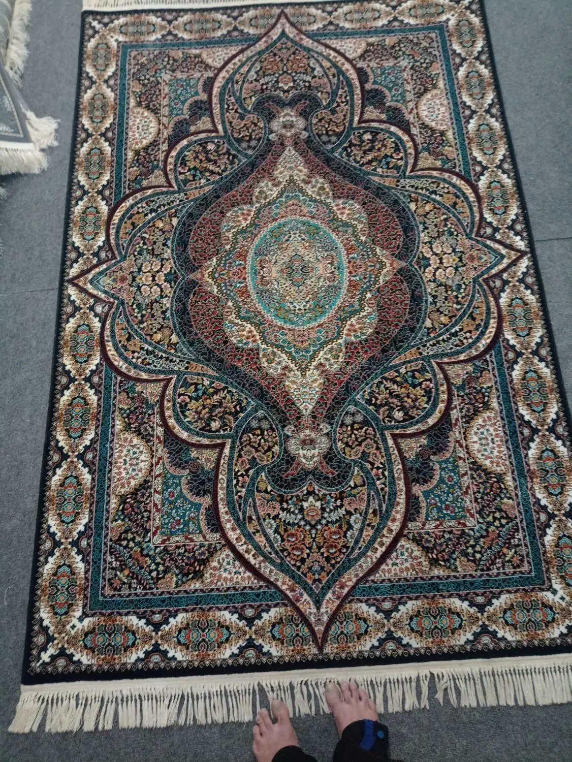 فرش ماشینی سورمه ای برای اشپزخانه|فرش|اراک, |دیوار