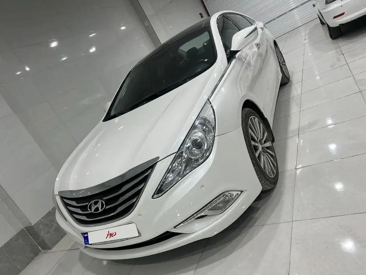 ساناتا۲۰۱۴ فول|خودرو سواری و وانت|شیراز, زند|دیوار