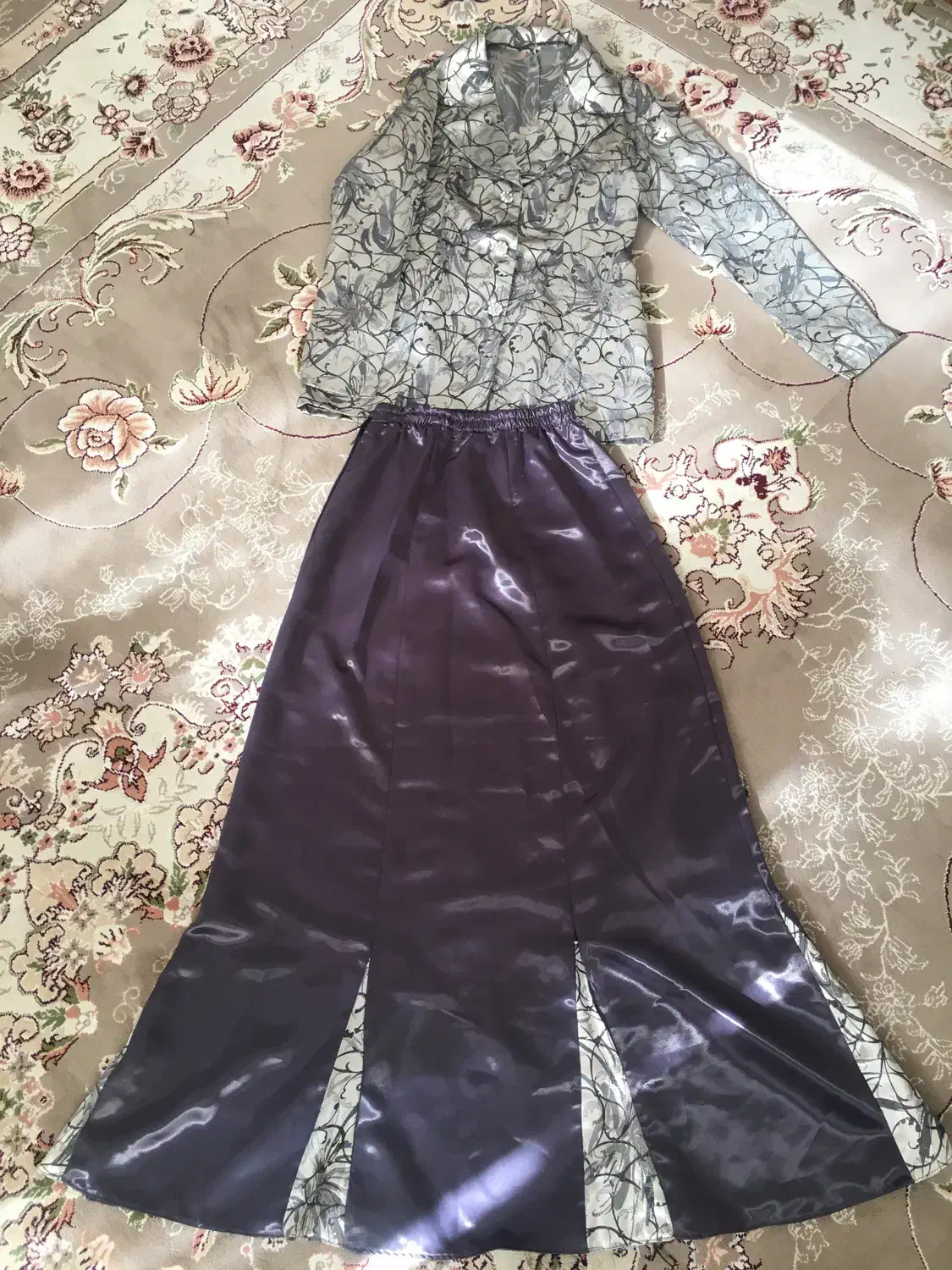 کت و دامن|لباس|سبزوار, کلاته سیفر|دیوار