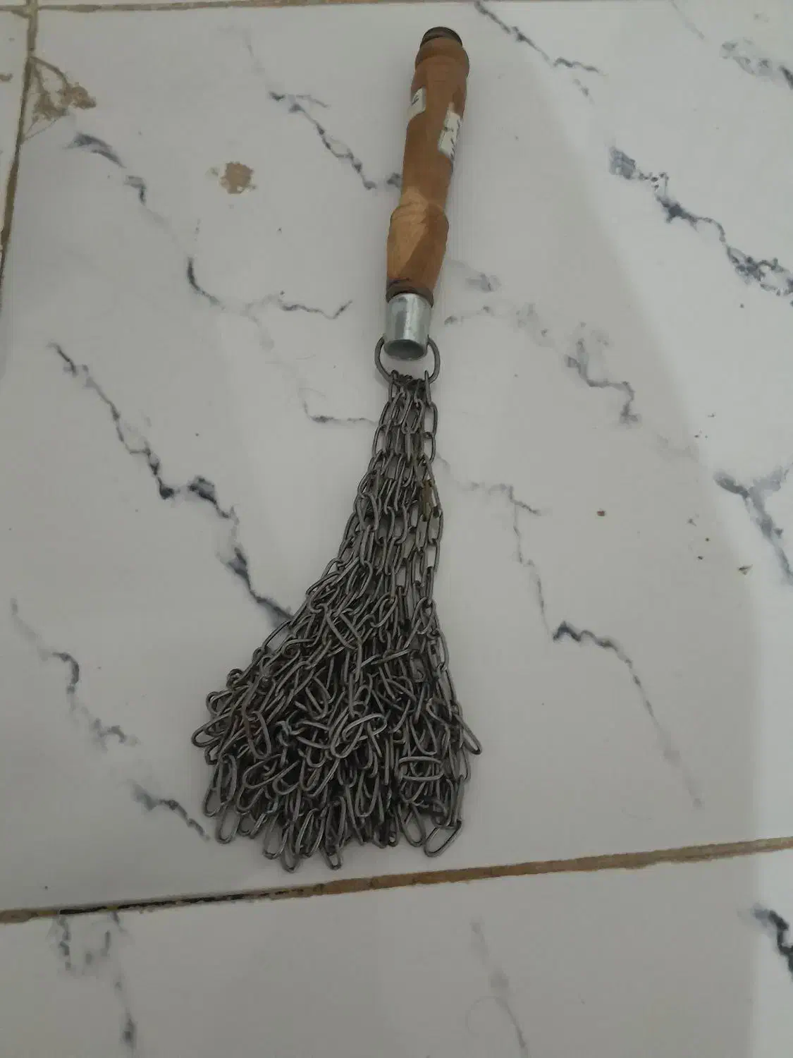 زنجیر|جواهرات|شیراز, میانرود|دیوار