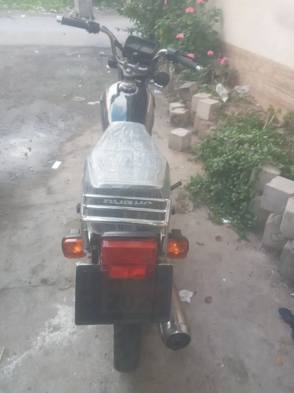 موتور هوندا ۱۲۵ مزایده۸۶|موتورسیکلت|رشت, پاستوریزه|دیوار