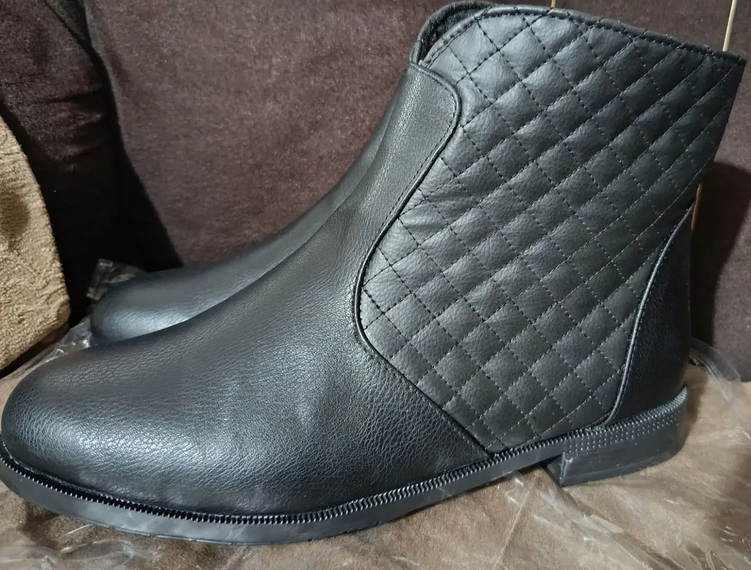 نیم بوت شنل|کیف، کفش، کمربند|سمیرم, |دیوار