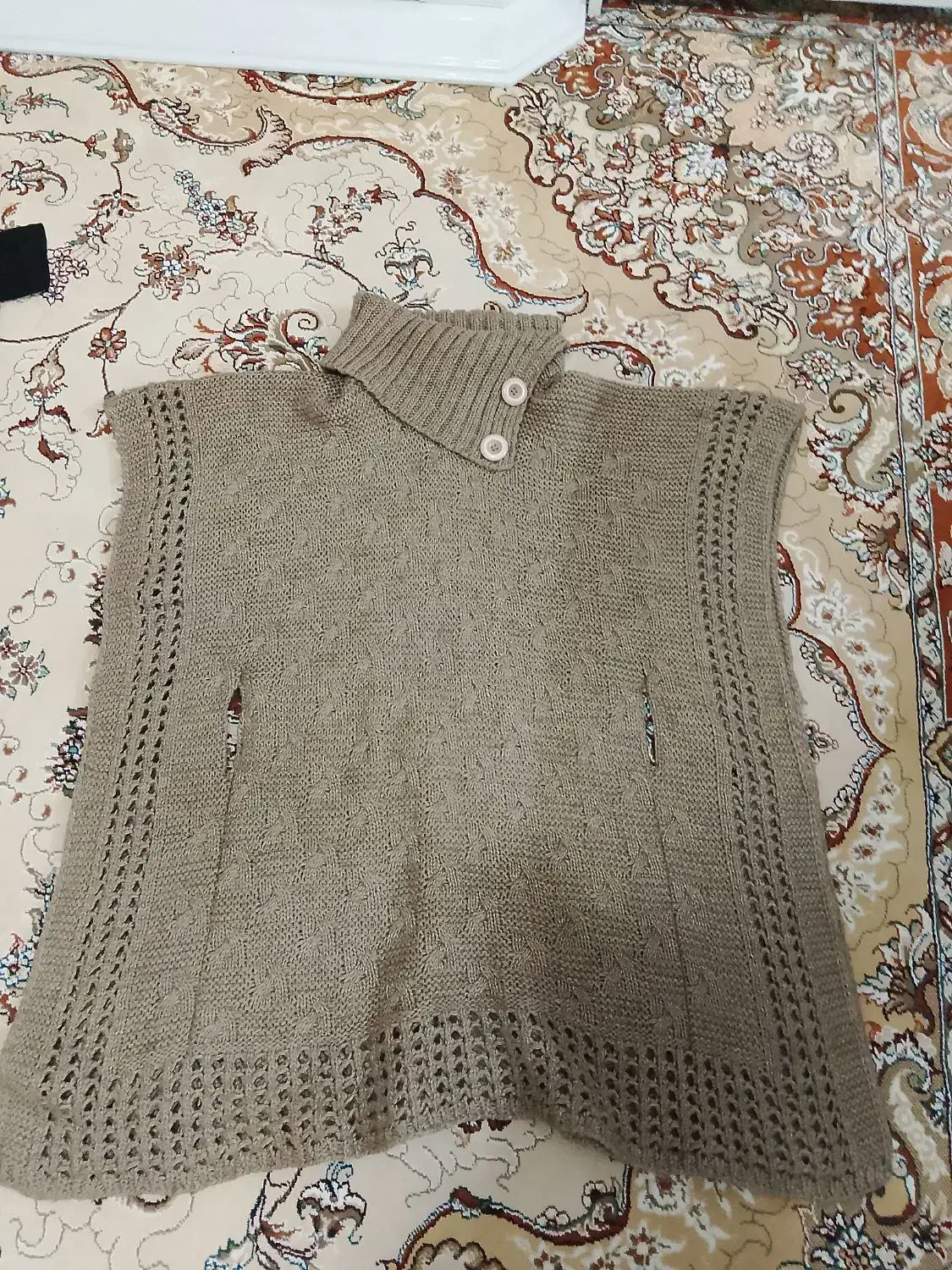 لباس گرم|لباس|نیشابور, خط کاشمر|دیوار