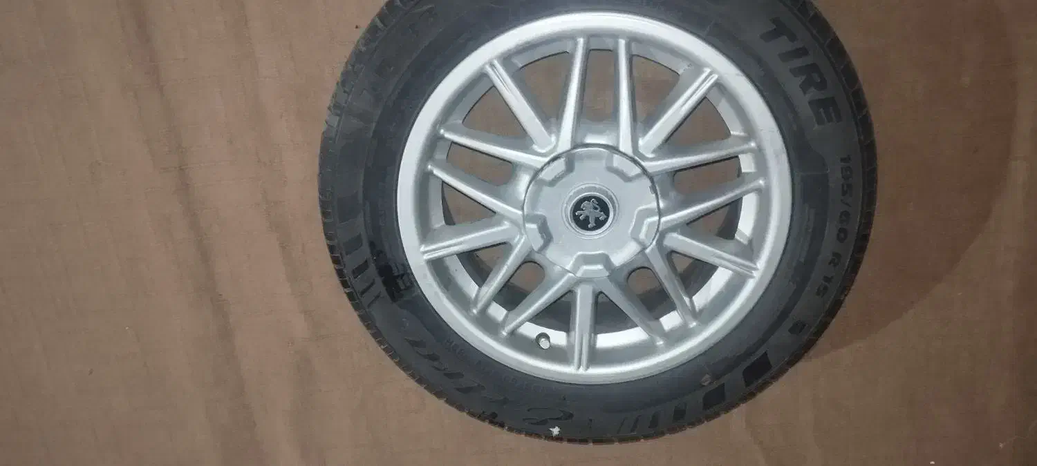 رینگ خرچنگی با لاستیک دوره 15|قطعات یدکی و لوازم جانبی|زابل, |دیوار