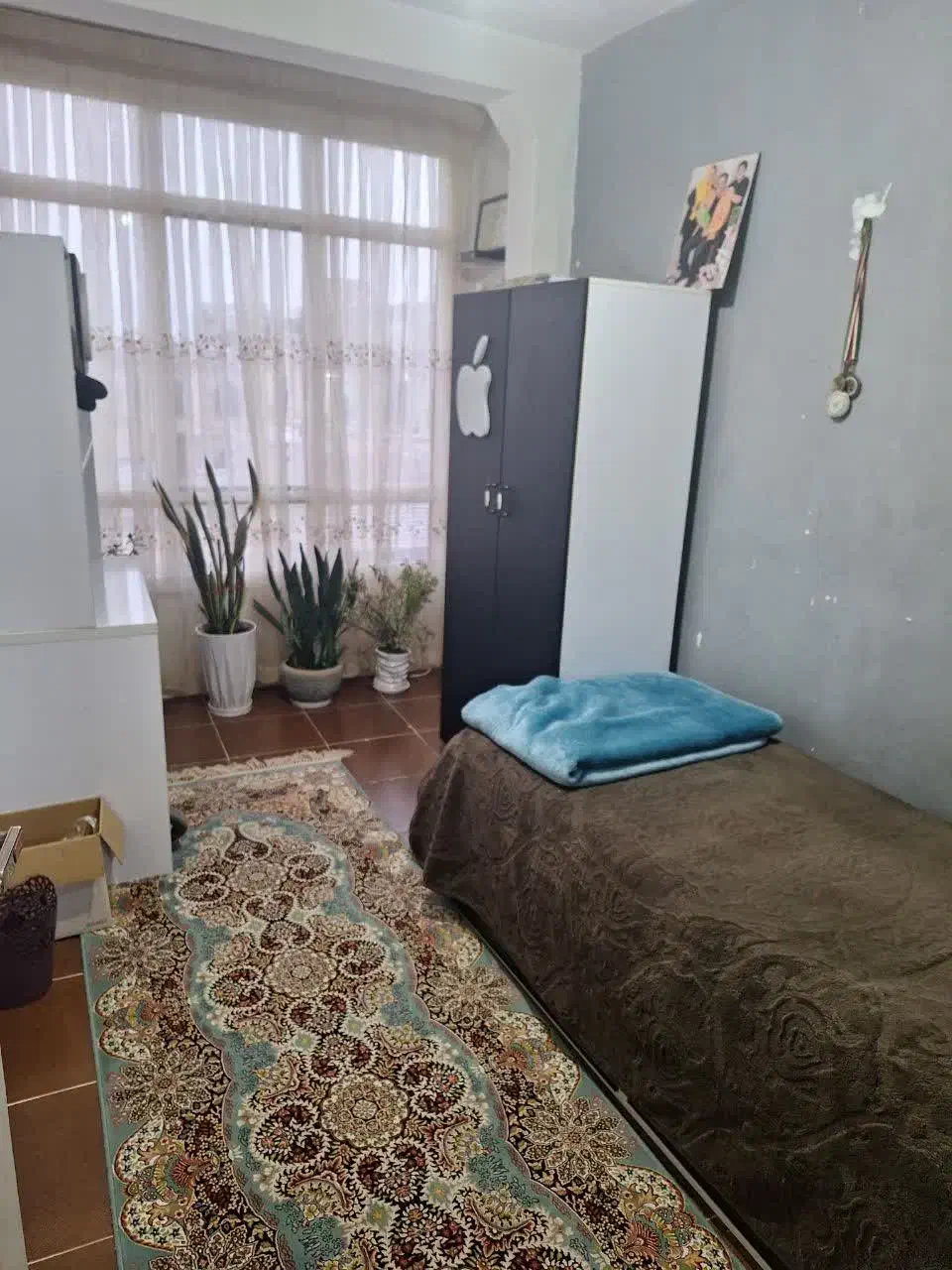 فرحزاد ۱۲۰ متر ۳خواب طبقه دوم