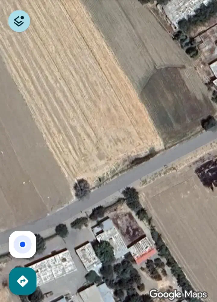 زمین بر روستای اسد خانی کنار جاده|فروش زمین و ملک کلنگی|شیروان (لرستان), |دیوار