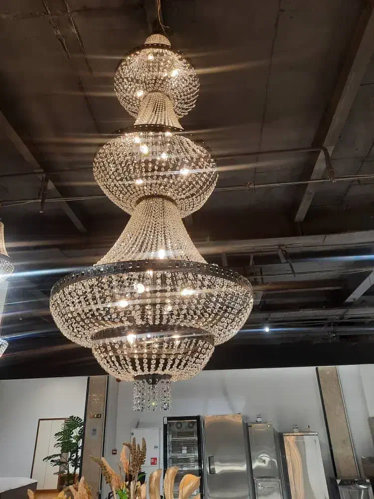 لوستر گلابی / تالار رستوران کافه|عمده‌فروشی|احمدآبادمستوفی, |دیوار