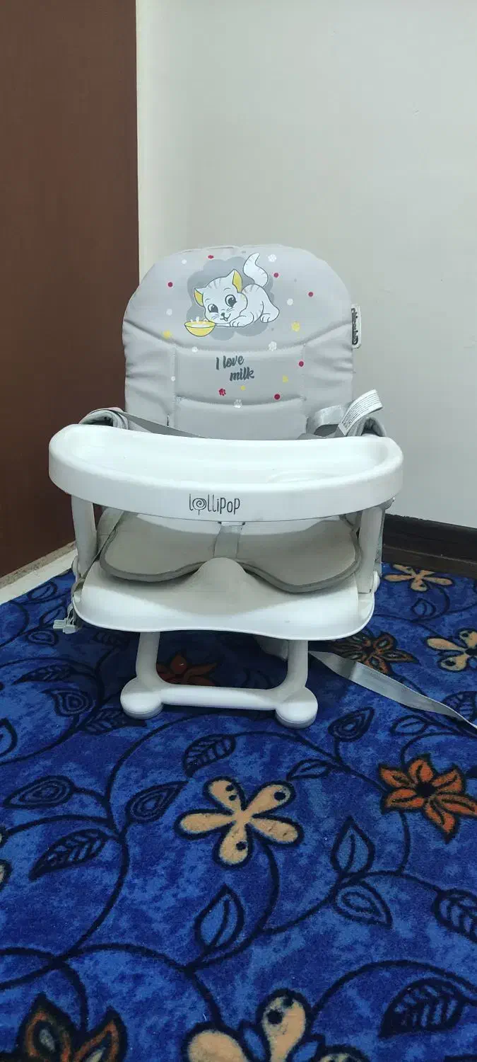 صندلی غذا کودک و روروک|تخت و صندلی بچه|هشتگرد, فاز ۱ مهستان|دیوار