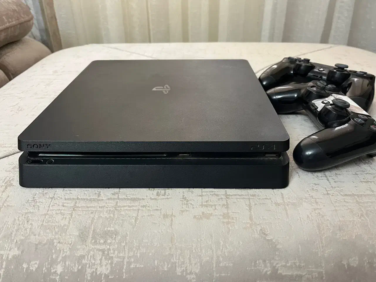 Ps 4  اسلیم یک ترا|کنسول، بازی ویدئویی و آنلاین|تهران, بوستان چیتگر|دیوار