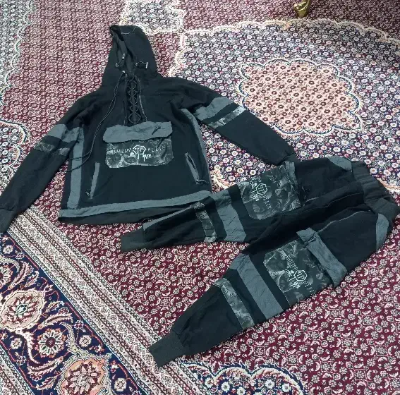 همه مدل لباس کفش.مانتو.بارانی.روسری.هودی‌شلوار|لباس|اردبیل, |دیوار