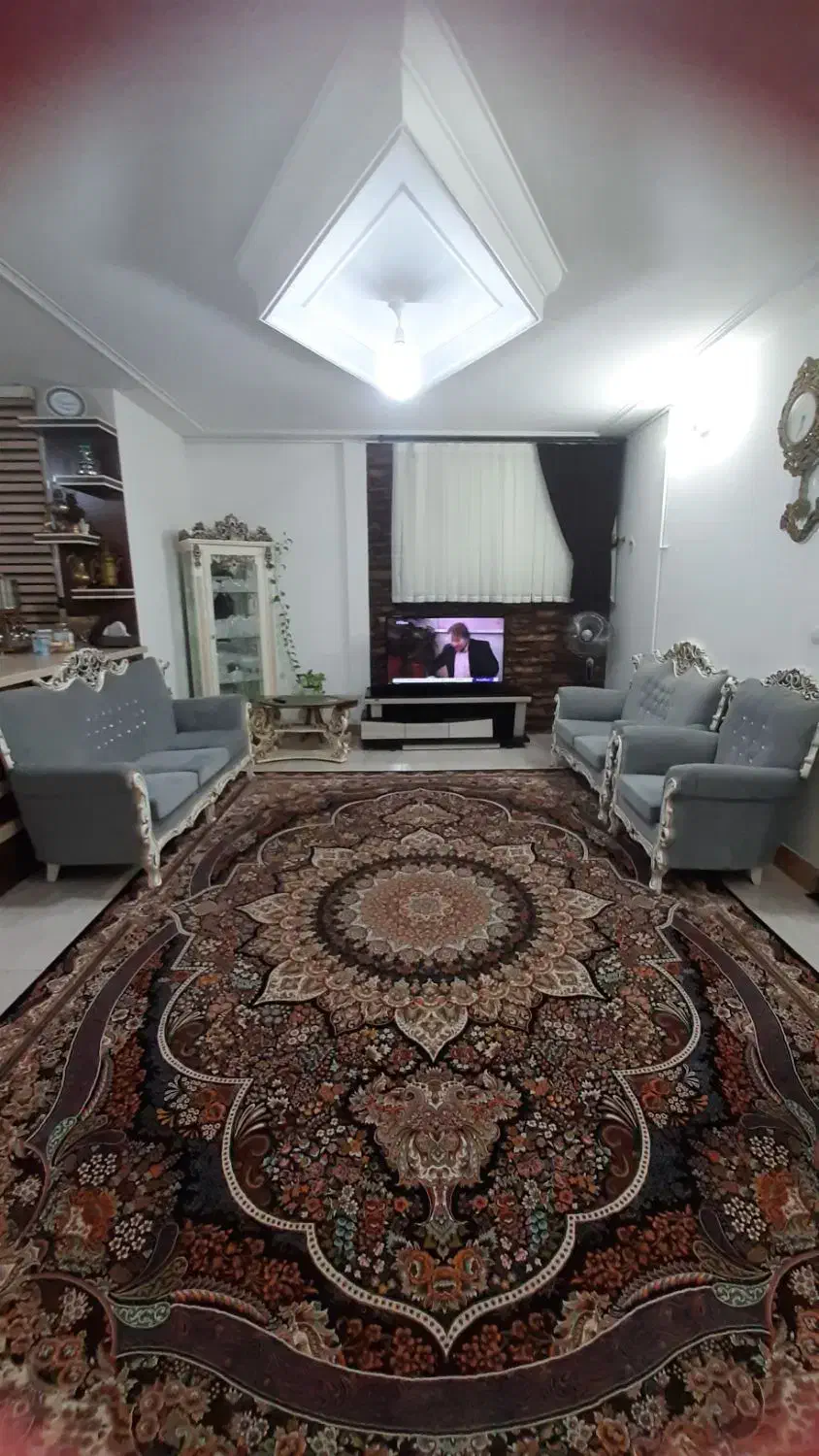 فرش ۱۲ متری|فرش|سمنان, |دیوار