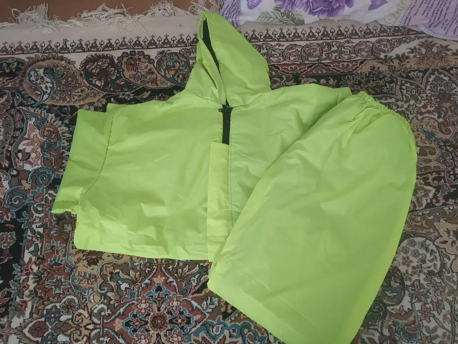 بادگیر گرم نو استفاده نشده|لباس|نیشابور, شهرکهنه|دیوار