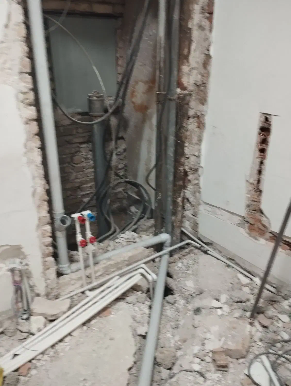 تاسیسات و تعمیر و نگهداری و لوله کشی|خدمات پیشه و مهارت|تهران, ارامنه|دیوار