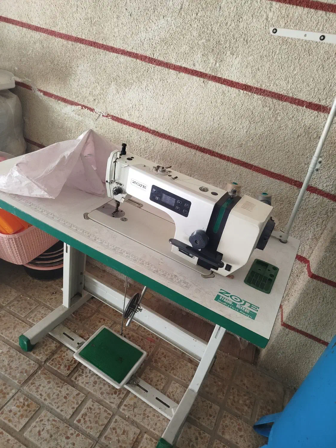 پمپ باد ،چرخ خیاطی ،اره فارسی بر ،میزکار|ماشین‌آلات صنعتی|همدان, |دیوار