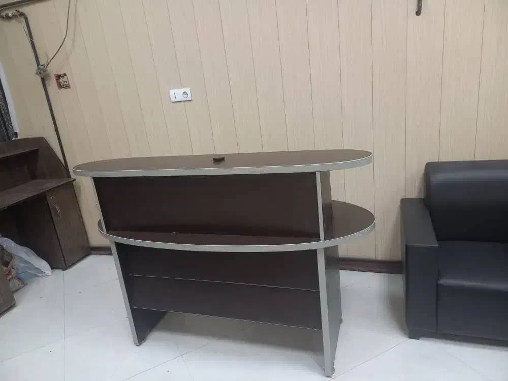 کانتر. میز منشی. میز اداری|مبلمان اداری|تهران, گلستان (شهرک راه آهن)|دیوار