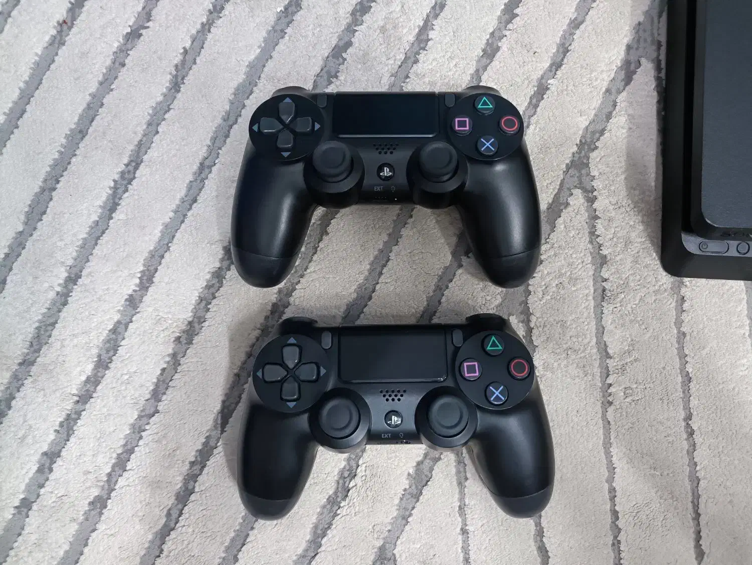 ps4 slim پی اس فور دو دسته|کنسول، بازی ویدئویی و آنلاین|بابل, |دیوار