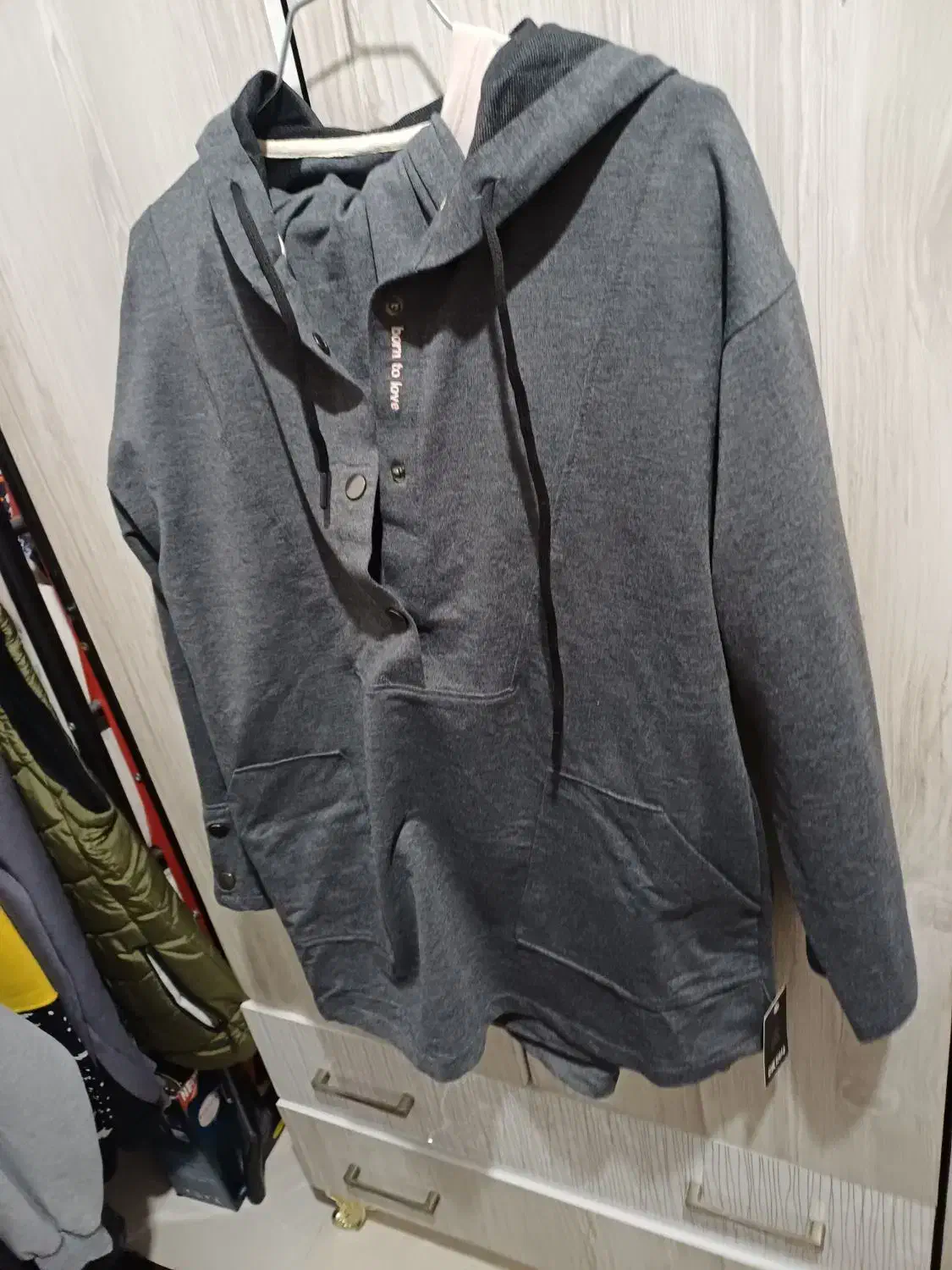 لباس پاییزه|لباس|چهارباغ, |دیوار