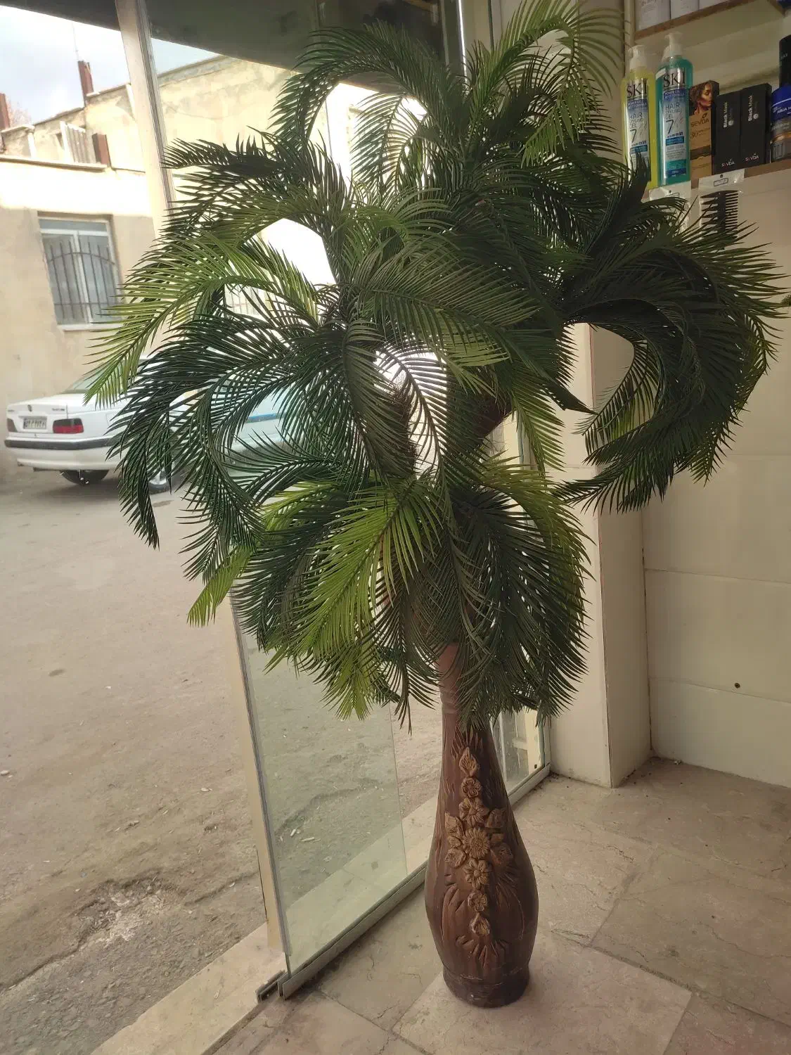 گل و گلدون نخل مصنوعیی|گل مصنوعی|بروجرد, |دیوار