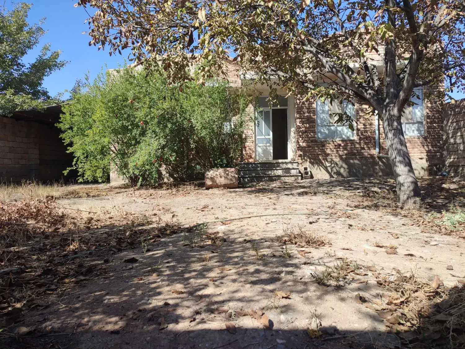 خانه ویلایی سه بر در شهرک سدارس|فروش خانه و ویلا|ارس, |دیوار