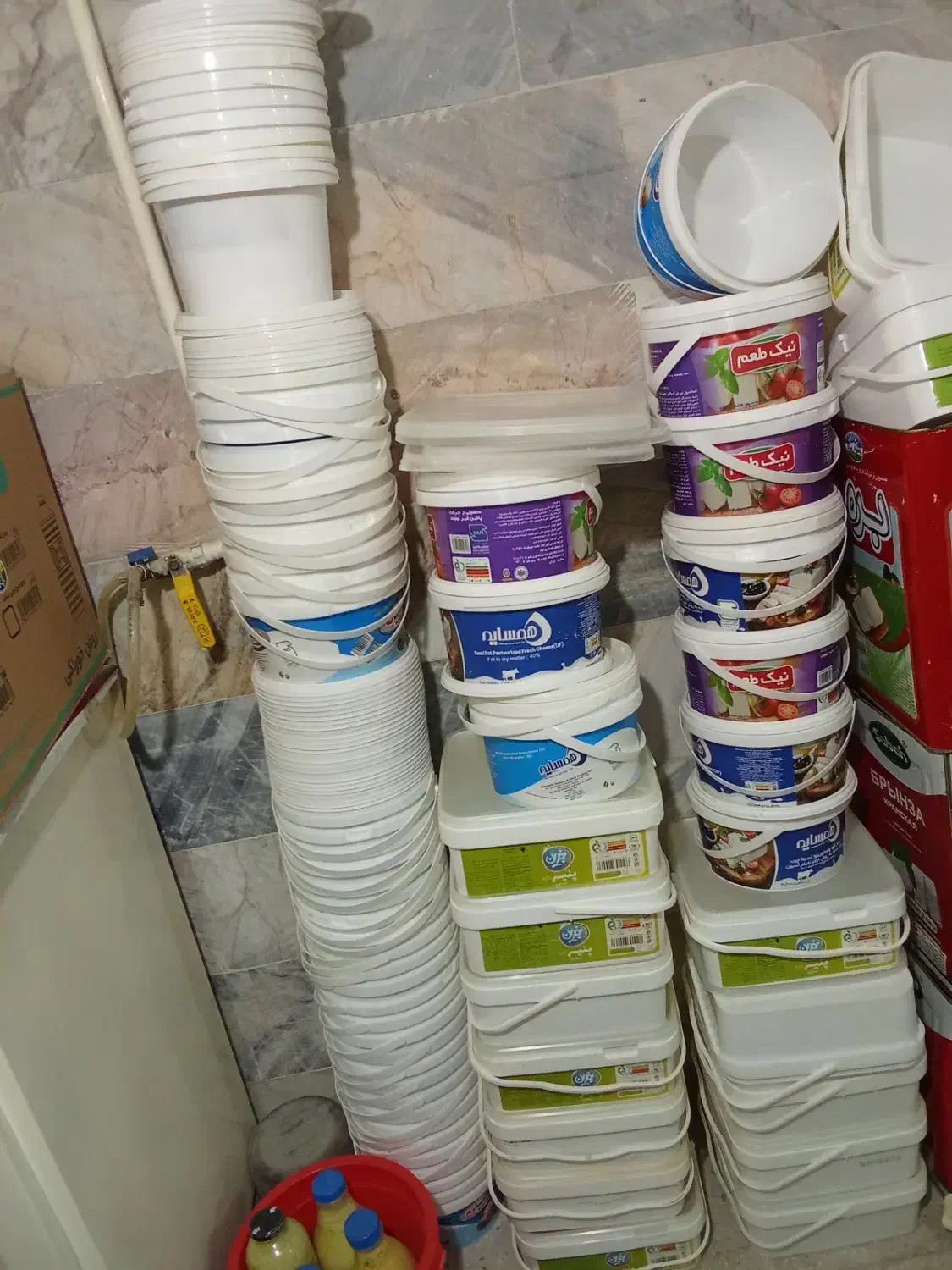 سطل|ظروف نگهدارنده، پلاستیکی، یک‌بارمصرف|سنندج, |دیوار