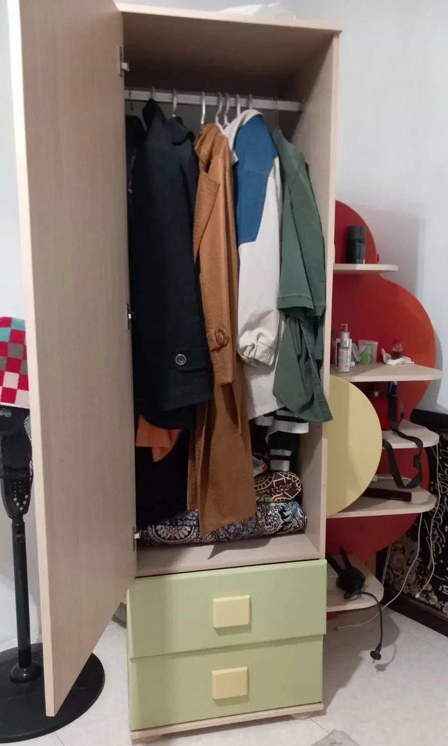 فروش کمد کاملا سالم|تخت و سرویس خواب|چالوس, |دیوار