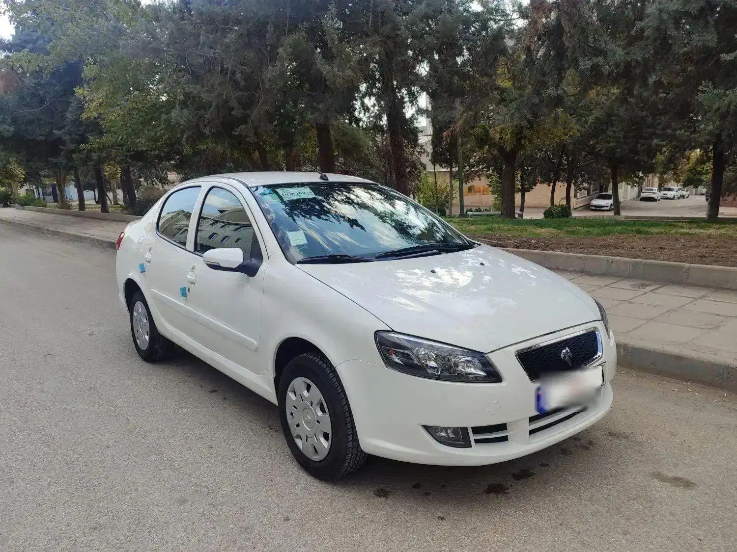 رانا پلاس در حد صفر|خودرو سواری و وانت|خرمآباد, |دیوار