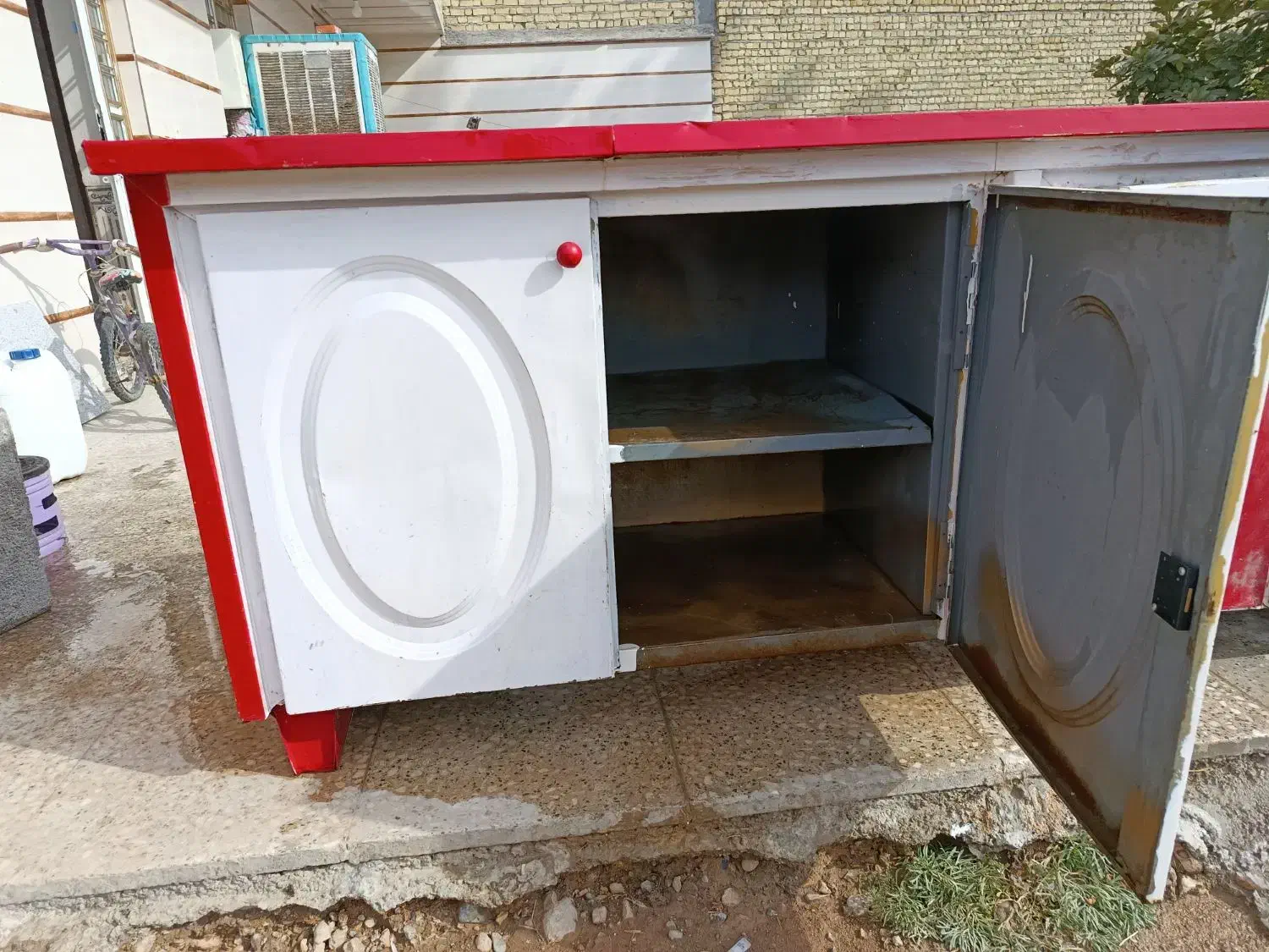 قرمز|صنایع دستی و سایر لوازم تزئینی|شیبکوه (فارس), |دیوار