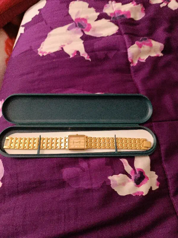 ساعت|ساعت|مشهد, الهیه|دیوار