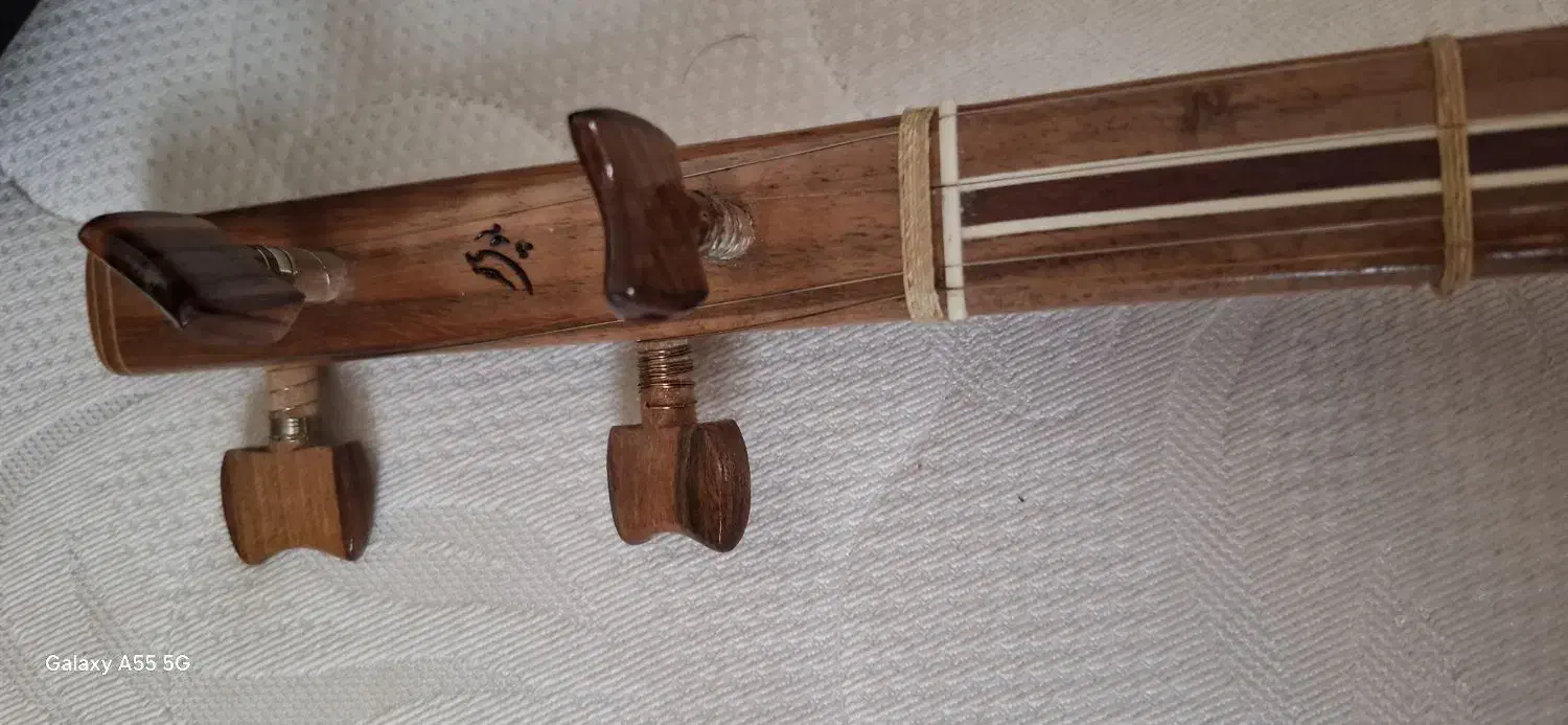 سه تار|سازهای سنتی|گرگان, |دیوار