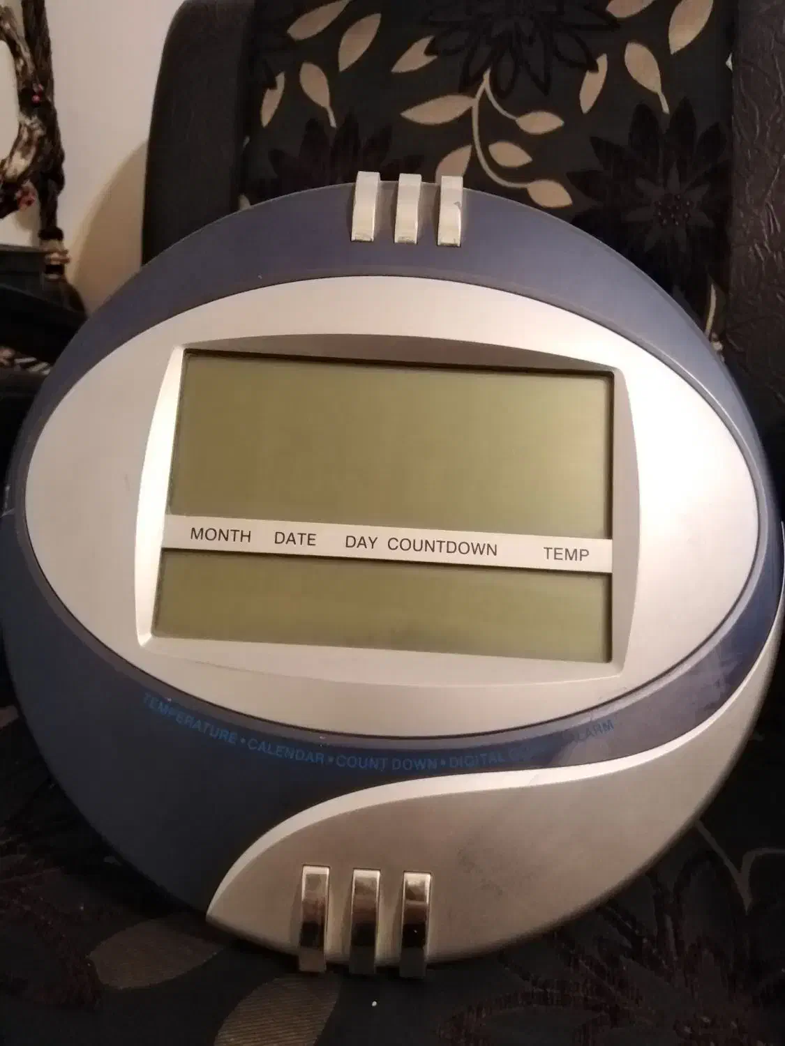 دی وی دی استوک وساعت دیواری سالم|پخش‌کننده DVD و ویدیو|سهند, |دیوار