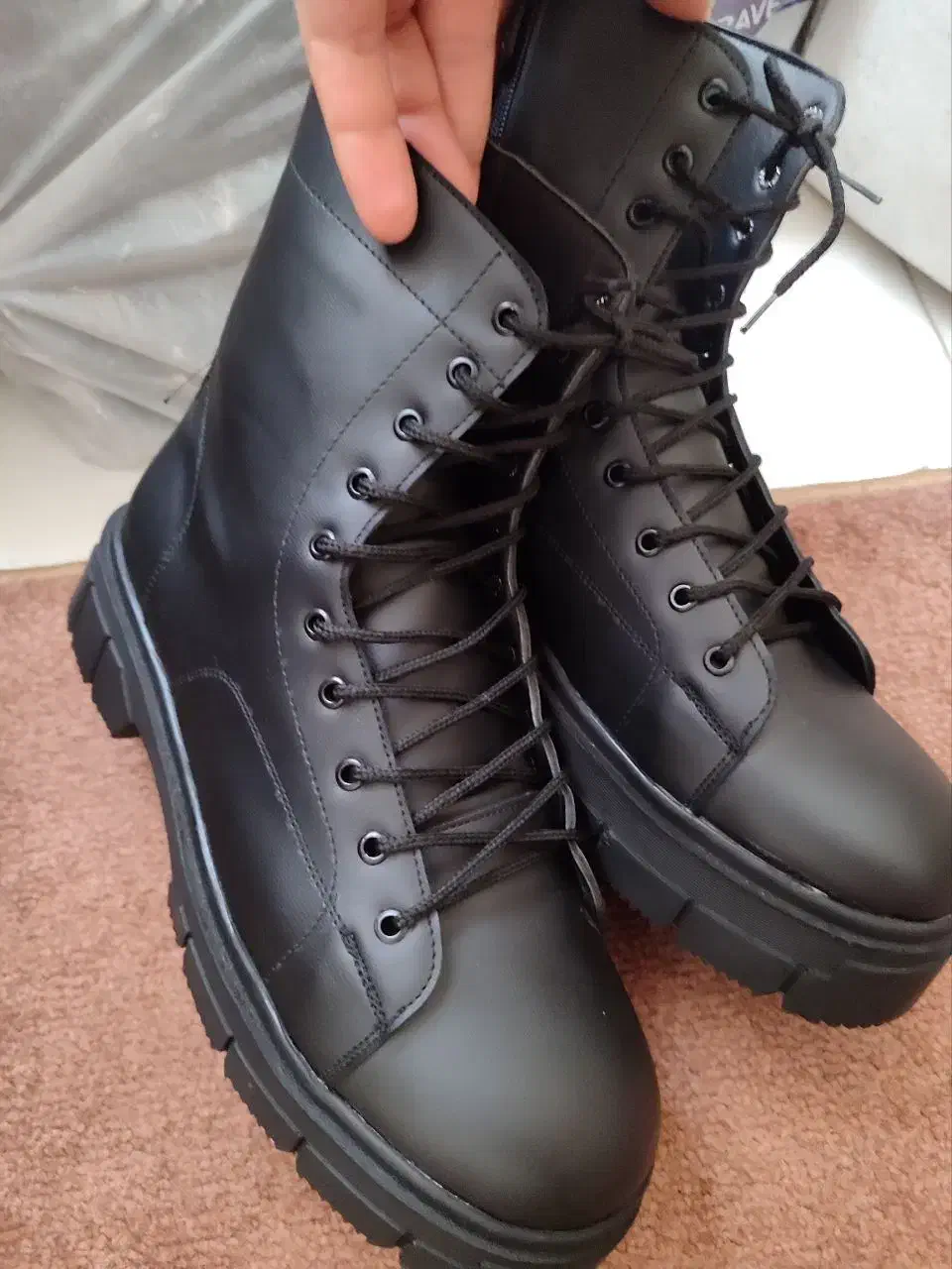 نیم بوت برشکا اسپرت|کیف، کفش، کمربند|تهران, امام حسین|دیوار